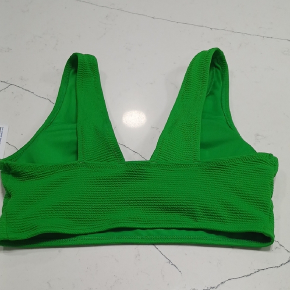 ZAFUL Green, Blue, and Floral Women's Tops Set - Picture 14 of 14